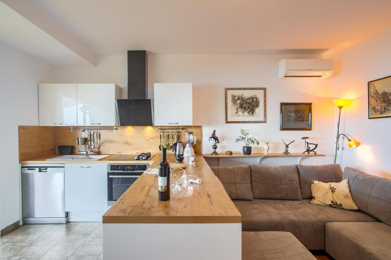 Sun&Sea Apartments Medulin A4 外观 照片
