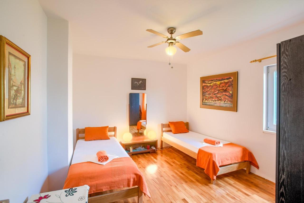 Sun&Sea Apartments Medulin A4 外观 照片