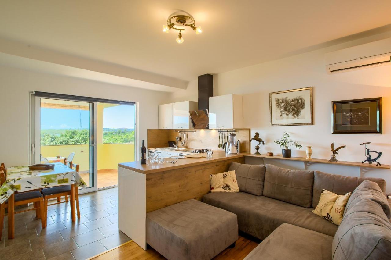 Sun&Sea Apartments Medulin A4 外观 照片